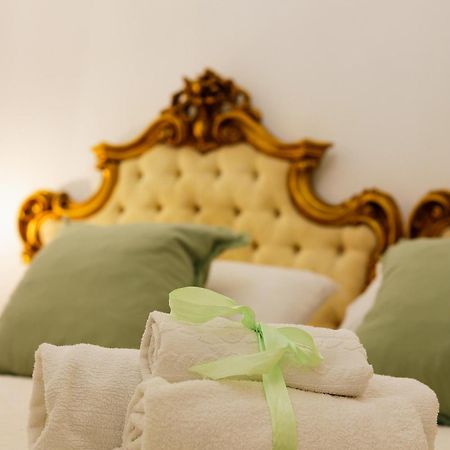 Giallo Napoletano Home Napoli Ngoại thất bức ảnh