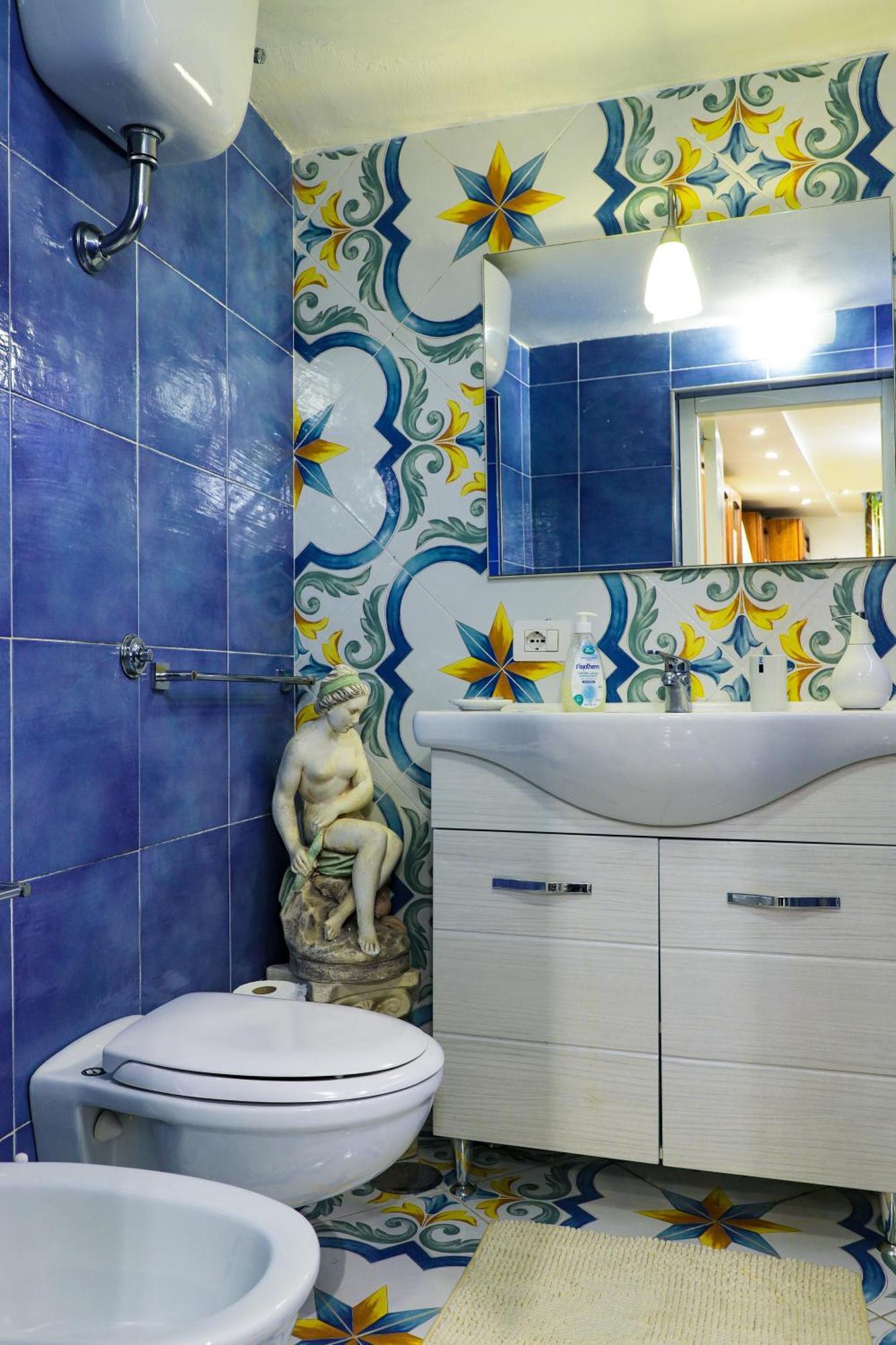 Giallo Napoletano Home Napoli Ngoại thất bức ảnh