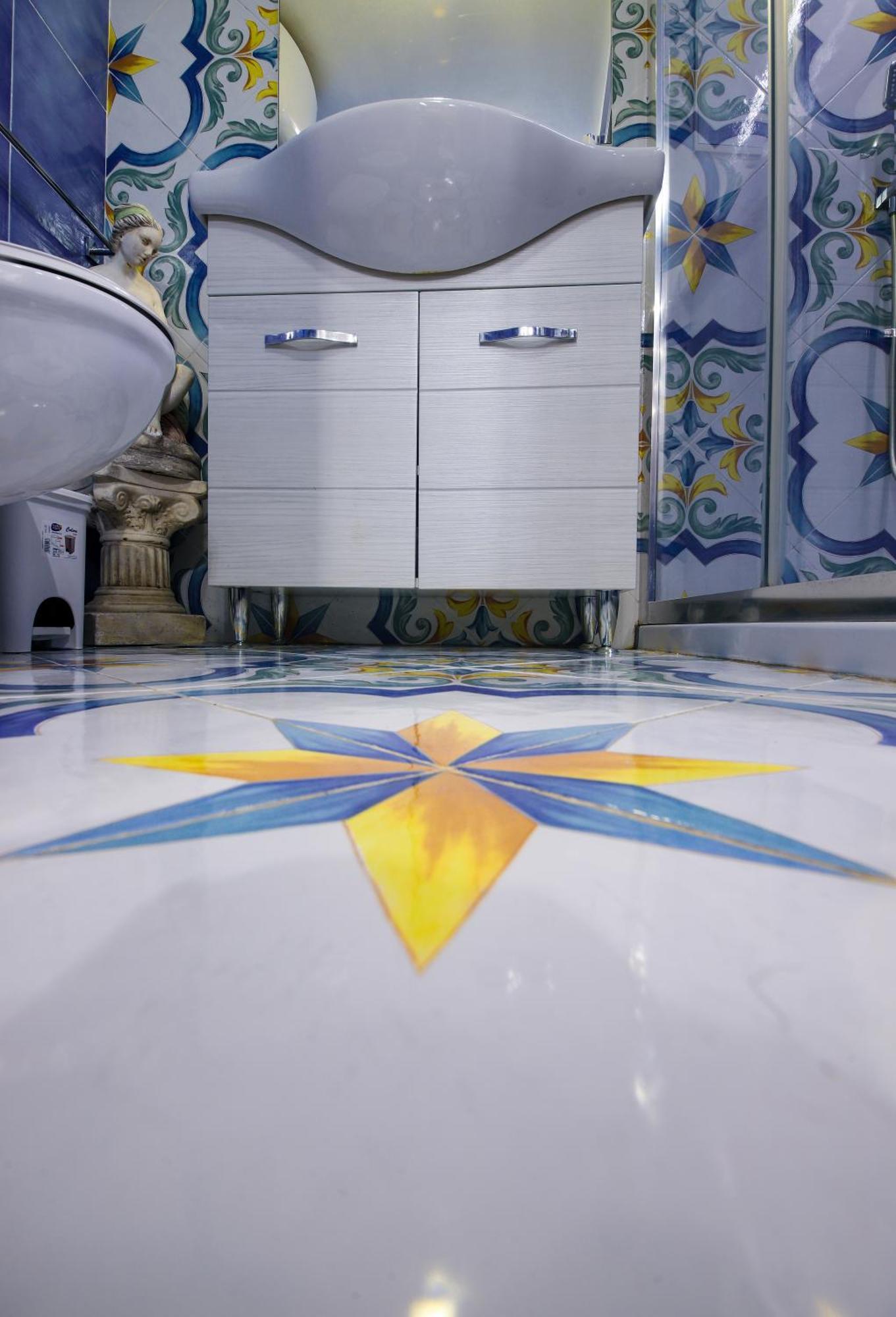 Giallo Napoletano Home Napoli Ngoại thất bức ảnh