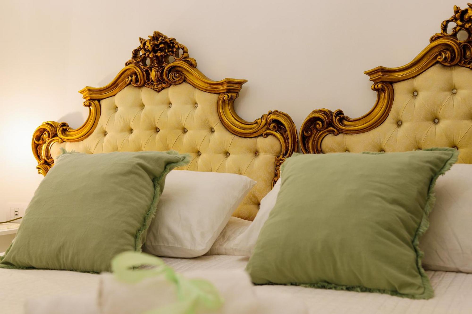 Giallo Napoletano Home Napoli Ngoại thất bức ảnh